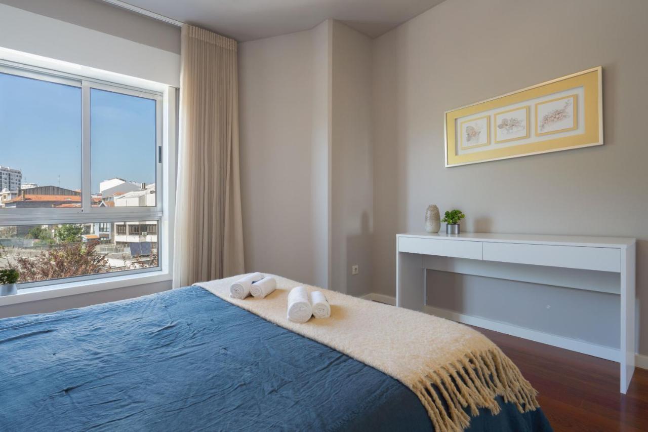 Carolina Roomy & Modern Apartment Porto Luaran gambar
